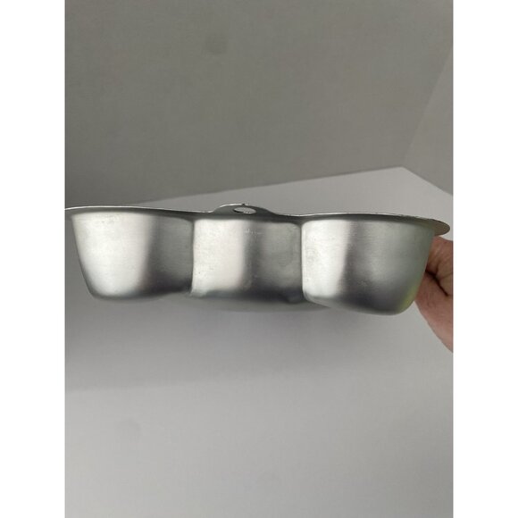 *VINTAGE* 1982 WILTON HUGGABLE TEDDY BEAR CAKE PAN #502-3754 Aluminum 13" - Picture 9 of 9